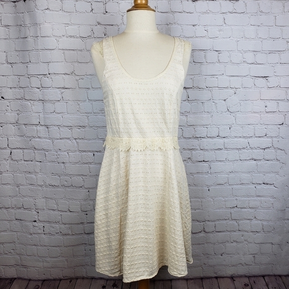 Free People Fit & Flare Lace Back Eyelet Dress M - Picture 3 of 8